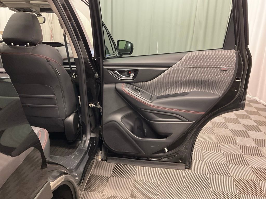 Used 2023 Subaru Forester Sport image 31