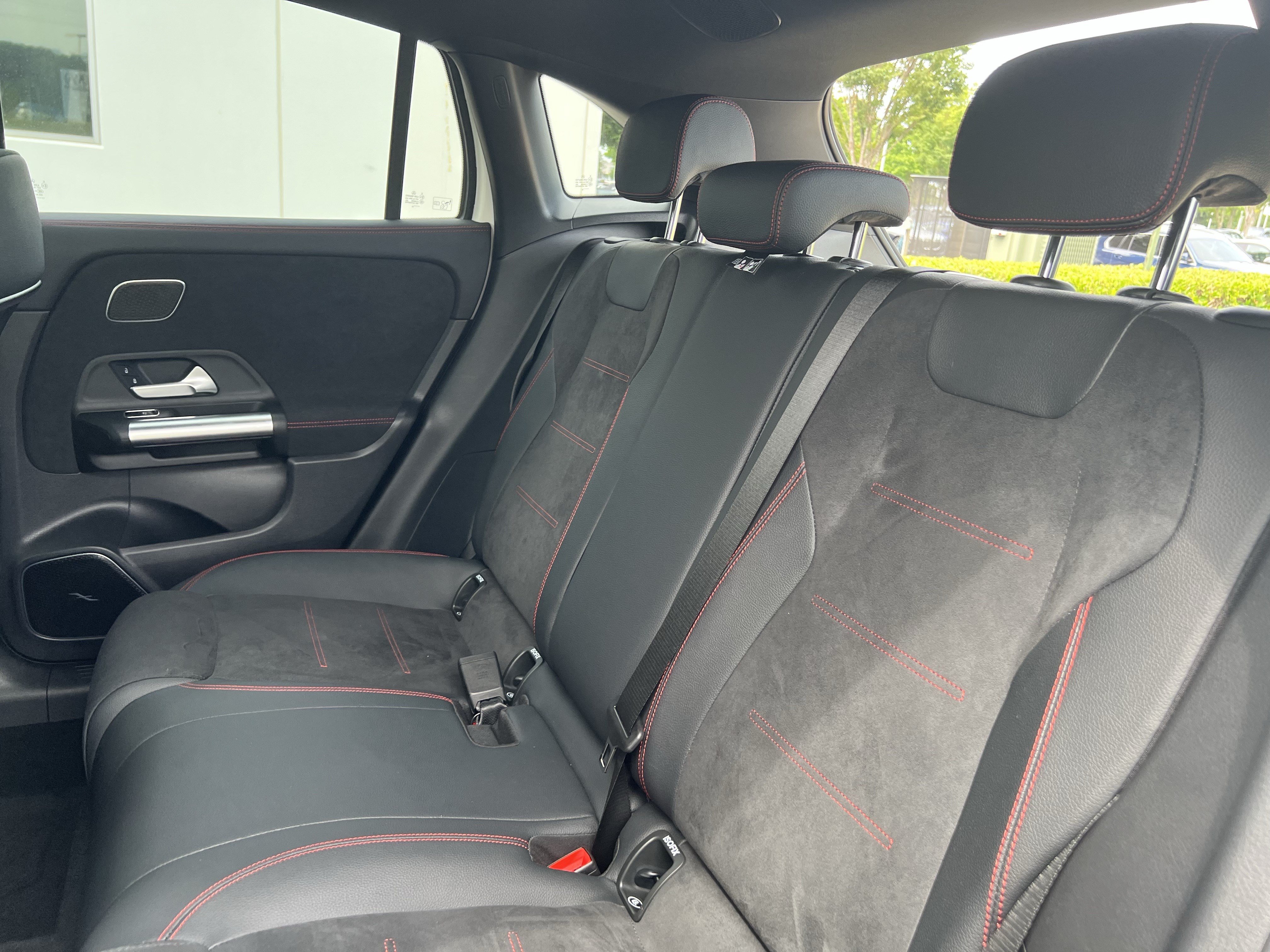 Certified 2024 Mercedes-Benz GLA 250 4MATIC image 32