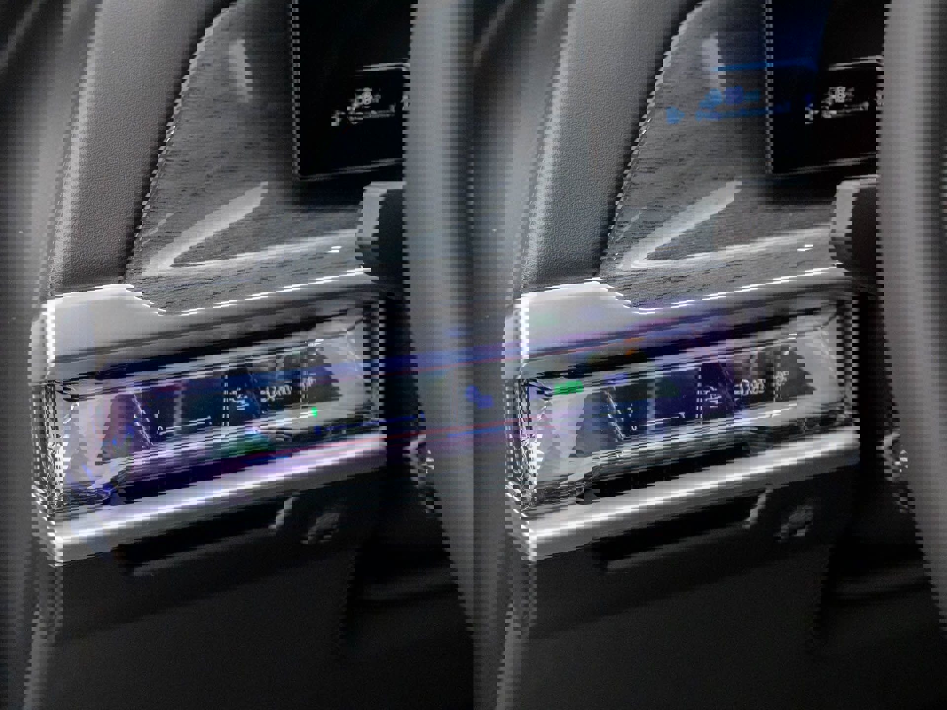 New 2025 BMW 750e xDrive image 20