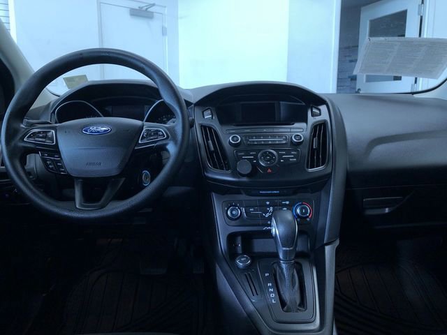 Used 2017 Ford Focus SE image 18