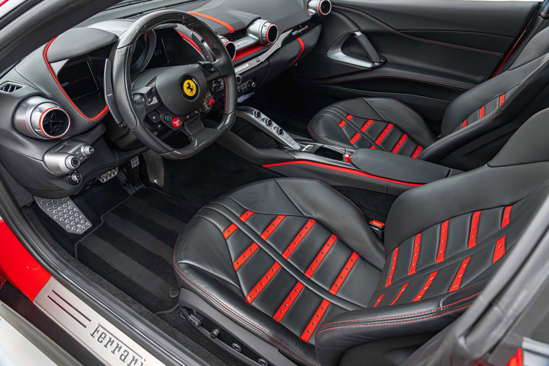 Certified 2020 Ferrari 812 Superfast RWD image 27