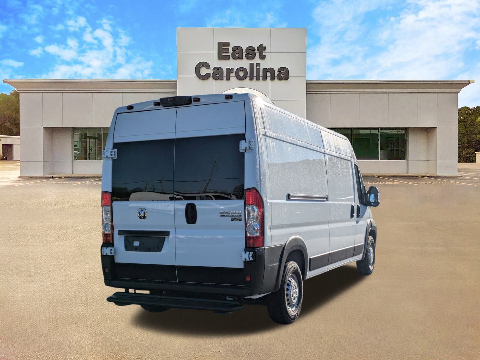 New 2026 RAM ProMaster 2500 w/ Convenience Group FWD image 3