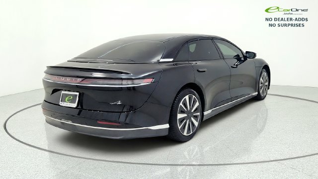 Used 2025 Lucid Air Pure RWD image 8