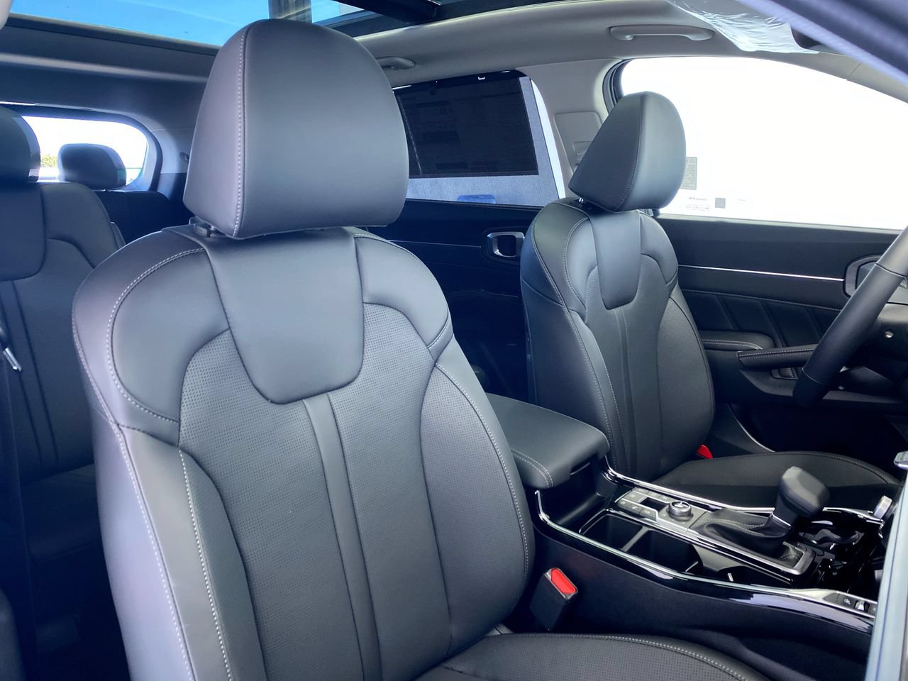 New 2026 Kia Sorento SX AWD/4WD image 32