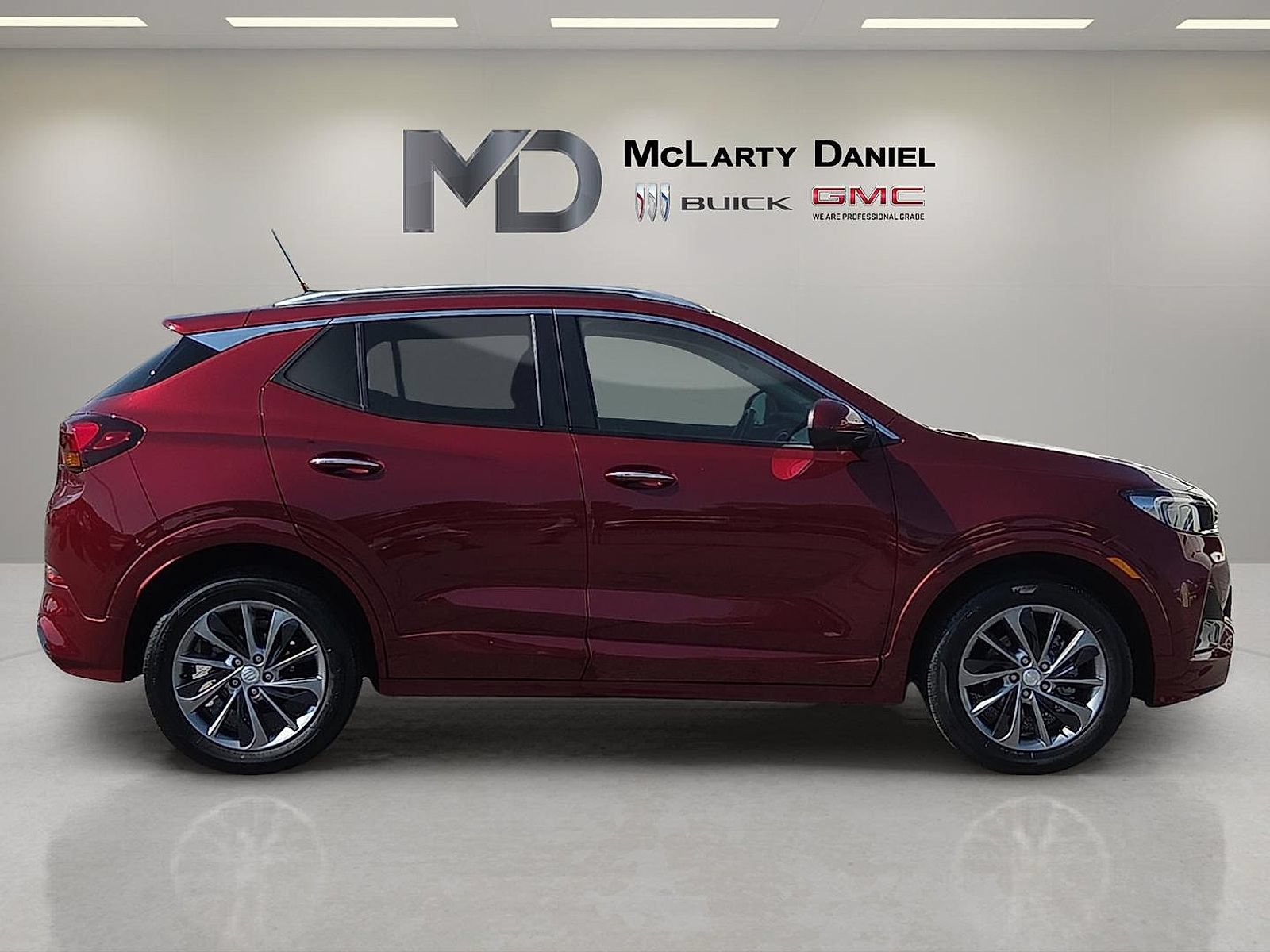 Certified 2023 Buick Encore GX Select w/ Sport Touring Package FWD image 15
