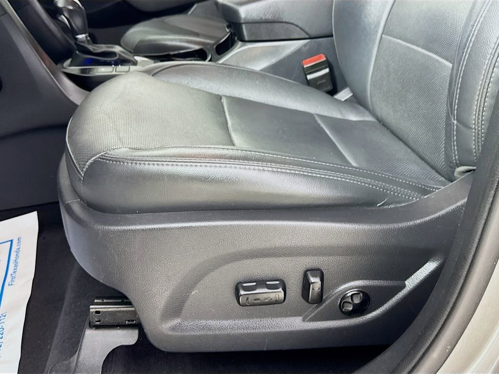 Used 2017 Hyundai Santa Fe Sport 2.0T w/ Cargo Package FWD image 24