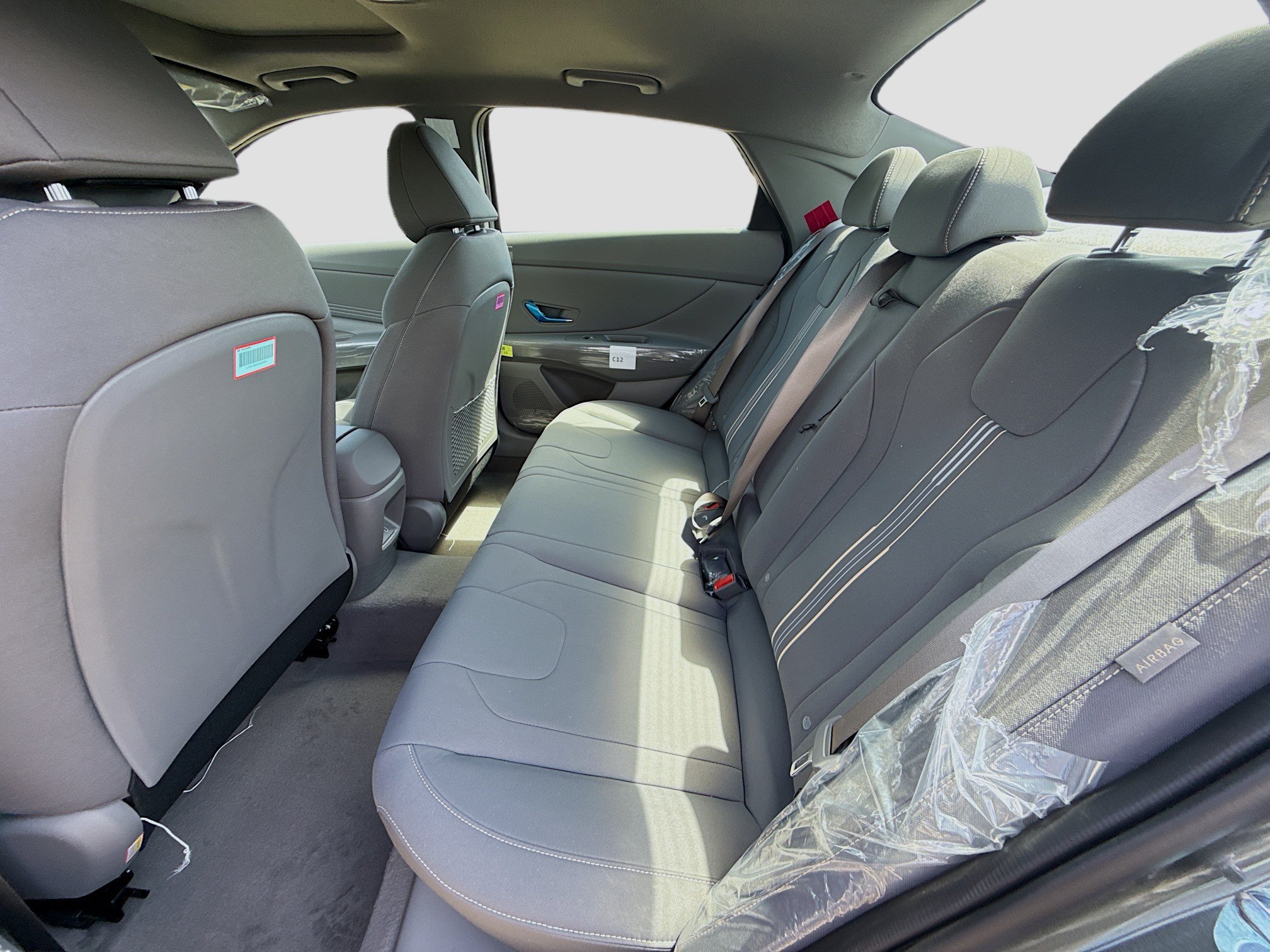 New 2026 Hyundai Elantra SEL Sport Premium FWD image 17