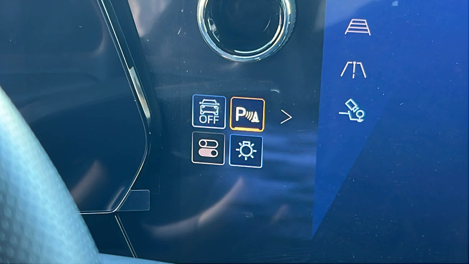 New 2024 Chevrolet Blazer EV AWD Police image 17