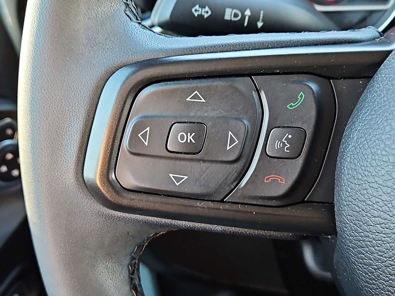 Used 2023 Jeep Wrangler Sport S image 22