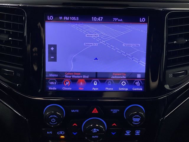 Used 2020 Jeep Grand Cherokee Overland AWD/4WD image 19