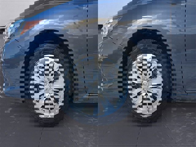 Used 2023 Subaru Impreza 2.0i image 14