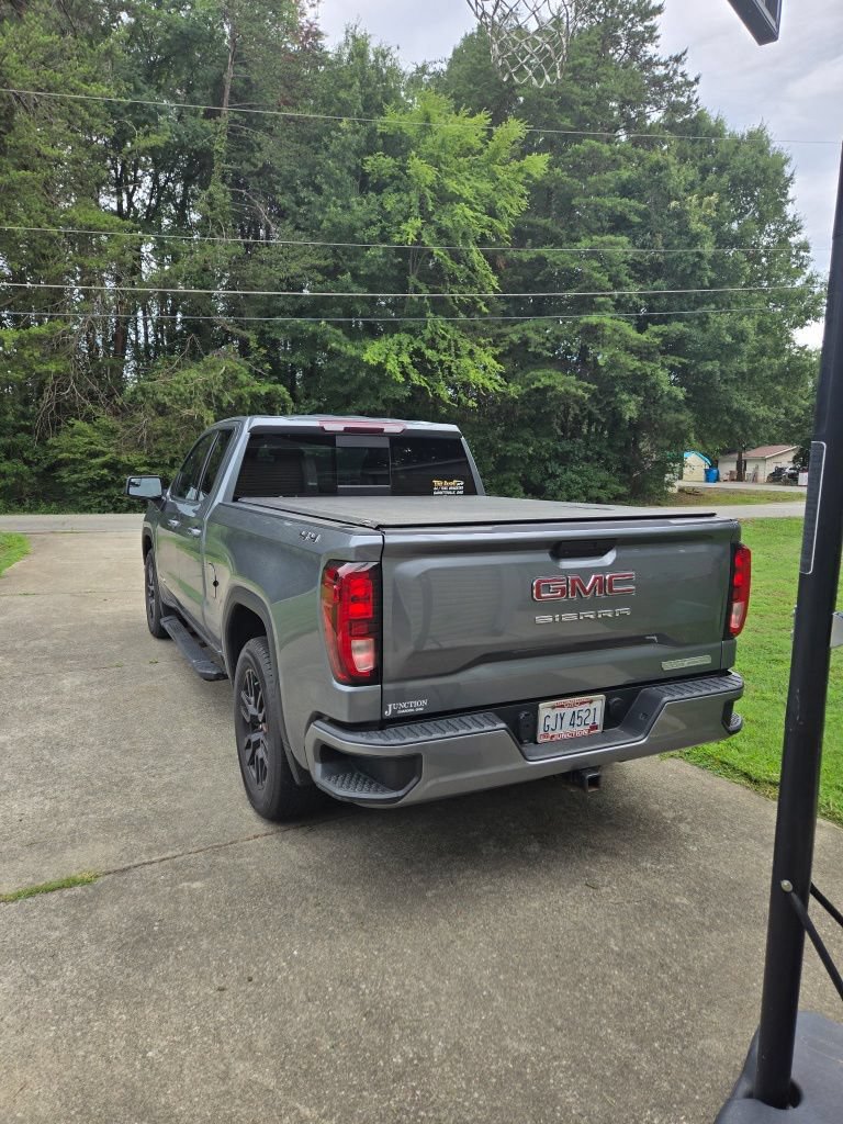 Used 2019 GMC Sierra 1500 Elevation w/ Elevation Value Package AWD/4WD image 3