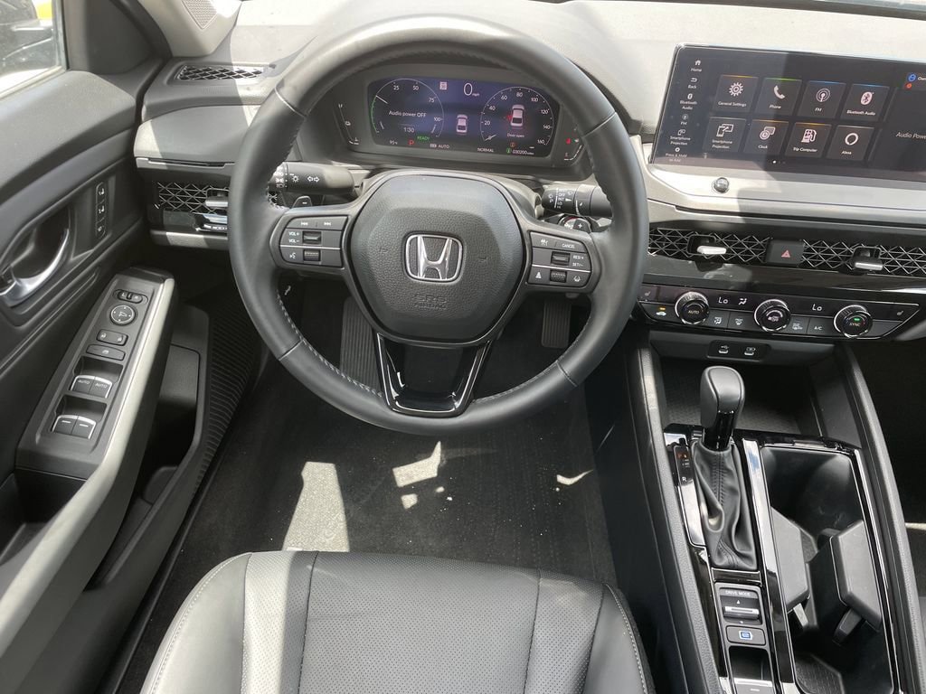 Used 2024 Honda Accord EX-L image 13