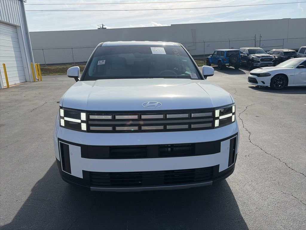 Used 2026 Hyundai Santa Fe SE image 2