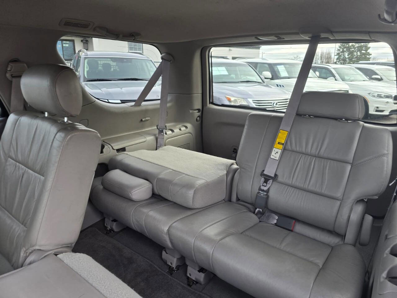 Used 2004 Toyota Sequoia Limited image 13