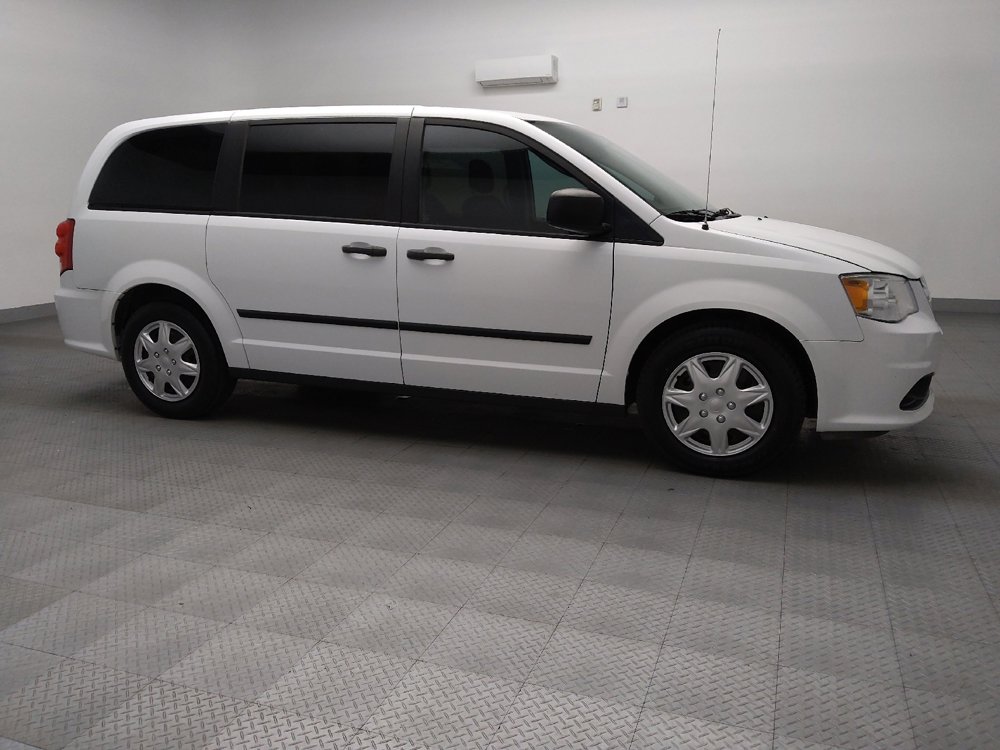 Used 2016 Dodge Grand Caravan American Value Package image 11