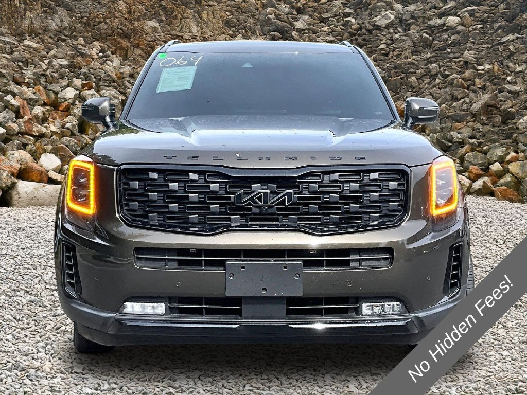 Used 2022 Kia Telluride SX w/ SX Prestige Package AWD/4WD image 3