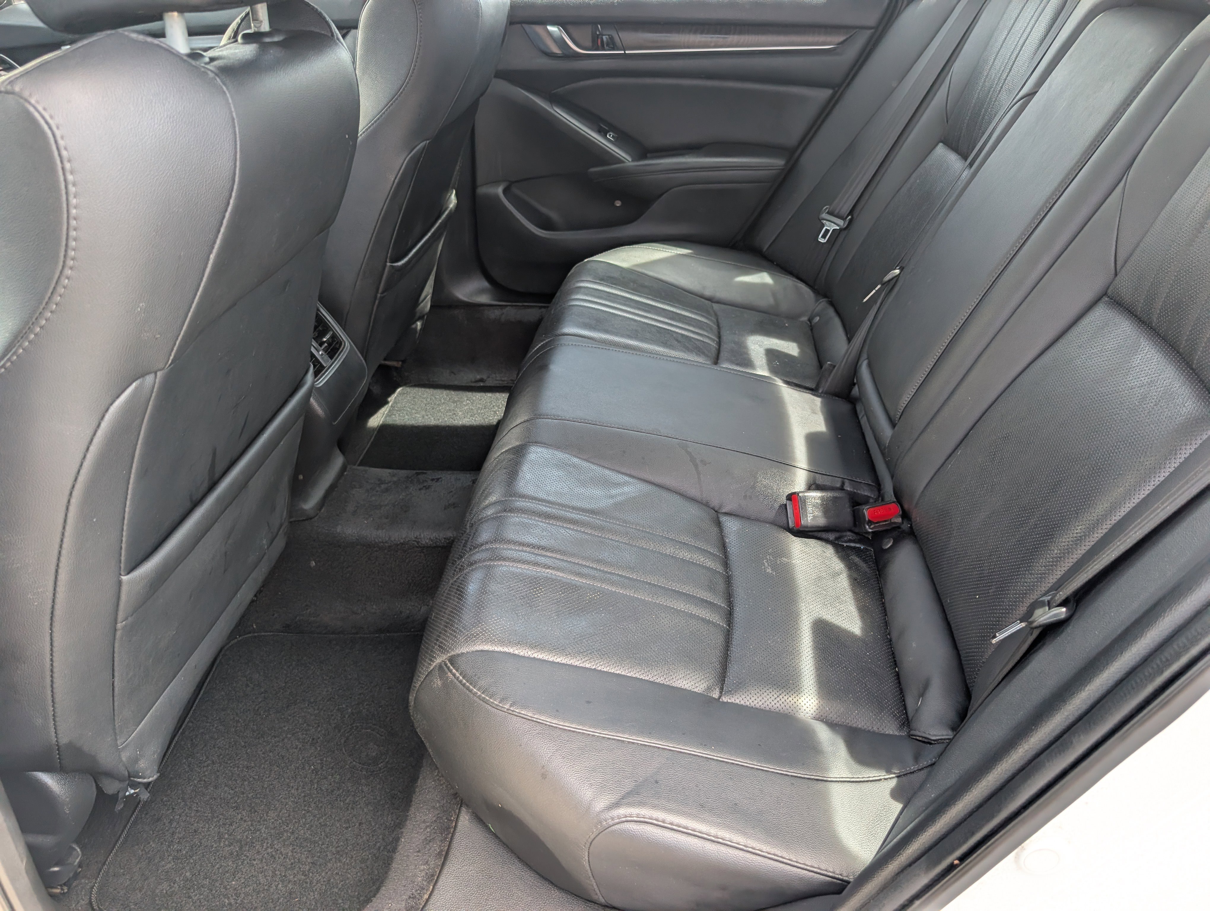 Used 2020 Honda Accord EX-L image 28