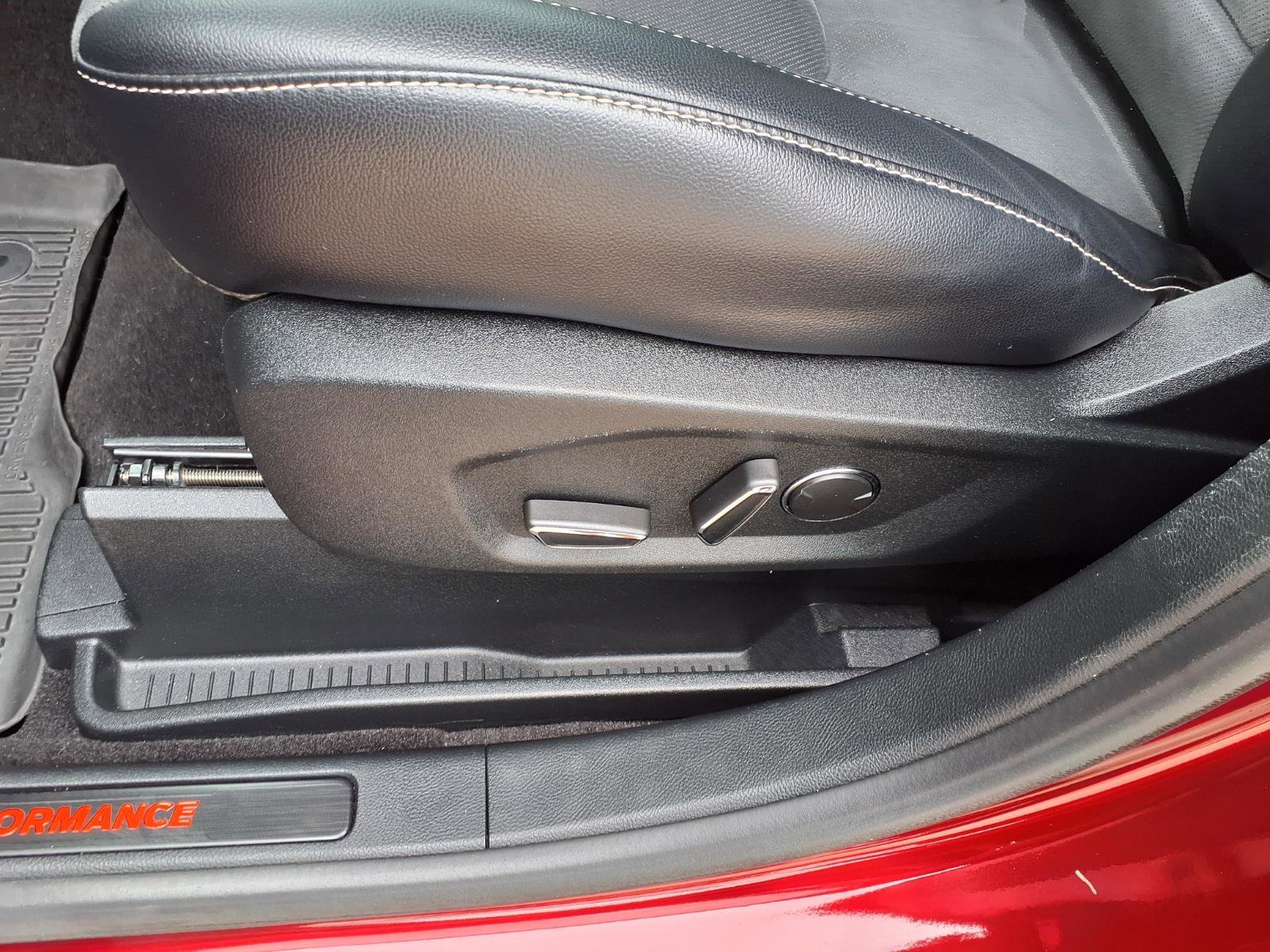 Used 2019 Ford Edge ST w/ Equipment Group 401A image 22