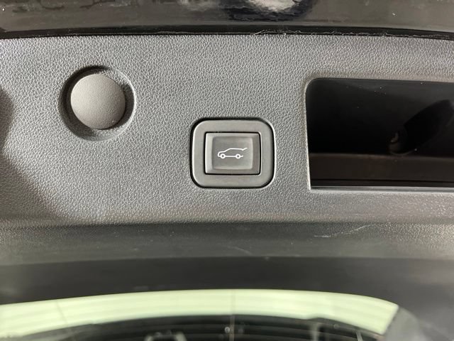 Used 2025 Chevrolet Equinox LT w/ Convenience Package II FWD image 50