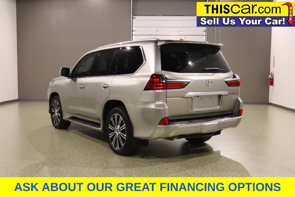 Used 2020 Lexus LX 570 4WD w/ Luxury Package image 7