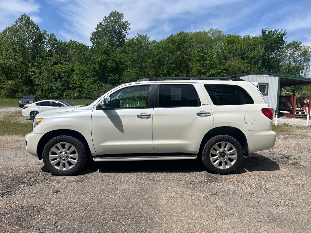 Used 2016 Toyota Sequoia Platinum AWD/4WD image 5