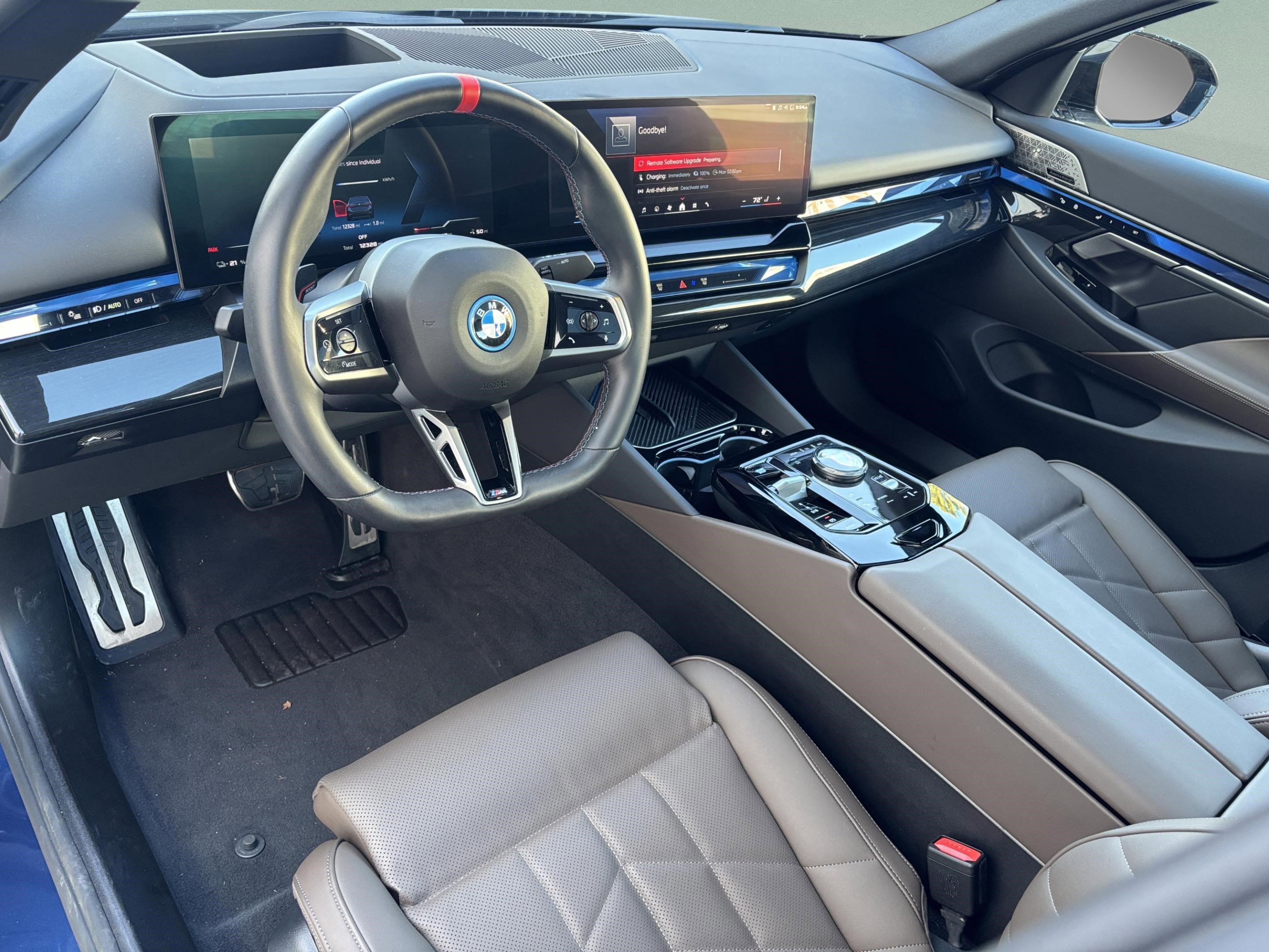 Used 2025 BMW i5 M60 image 21