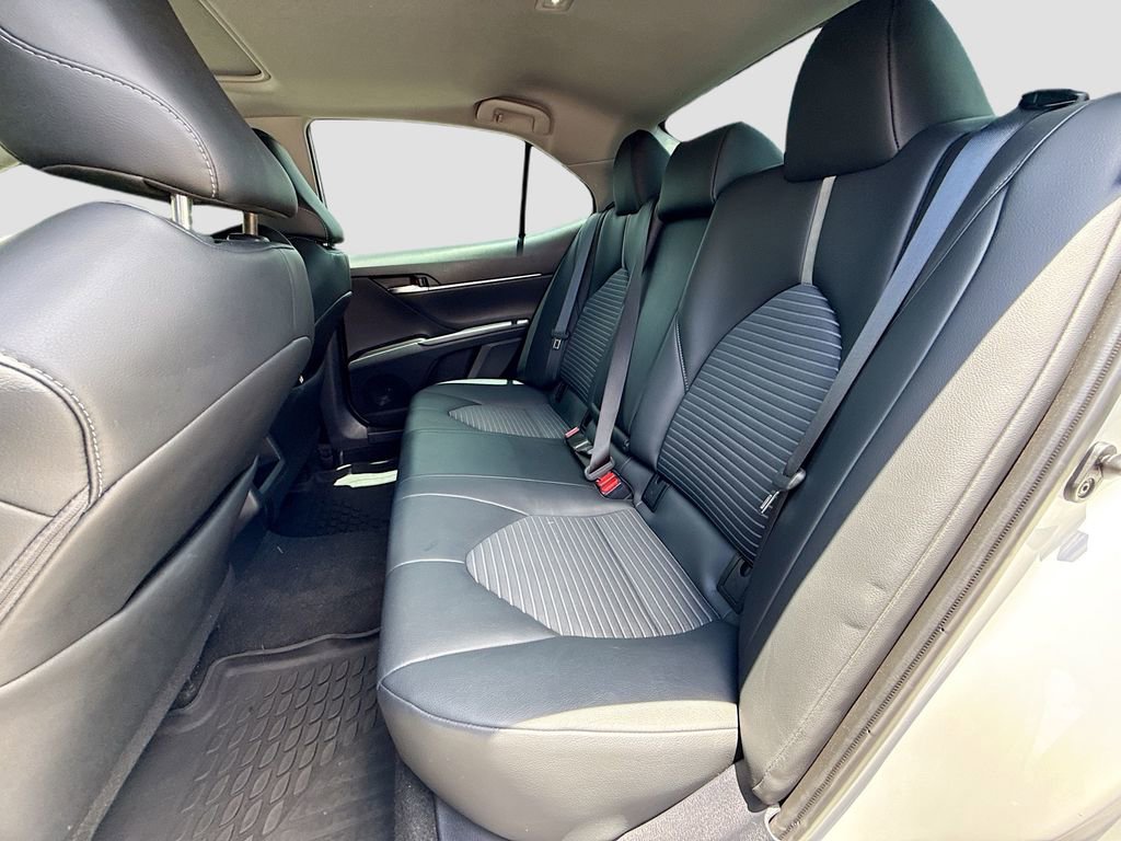 Used 2024 Toyota Camry SE w/ Convenience Package FWD image 19