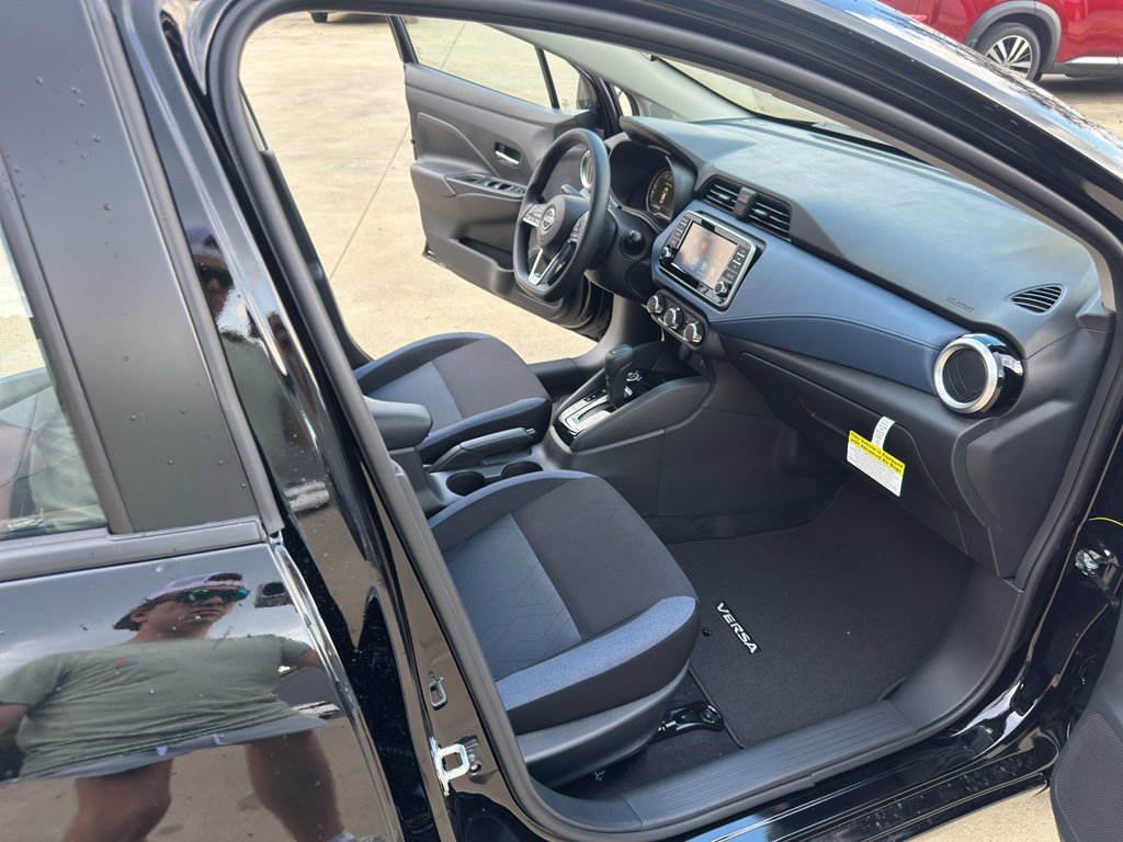 New 2025 Nissan Versa SV w/ Trunk Package image 15
