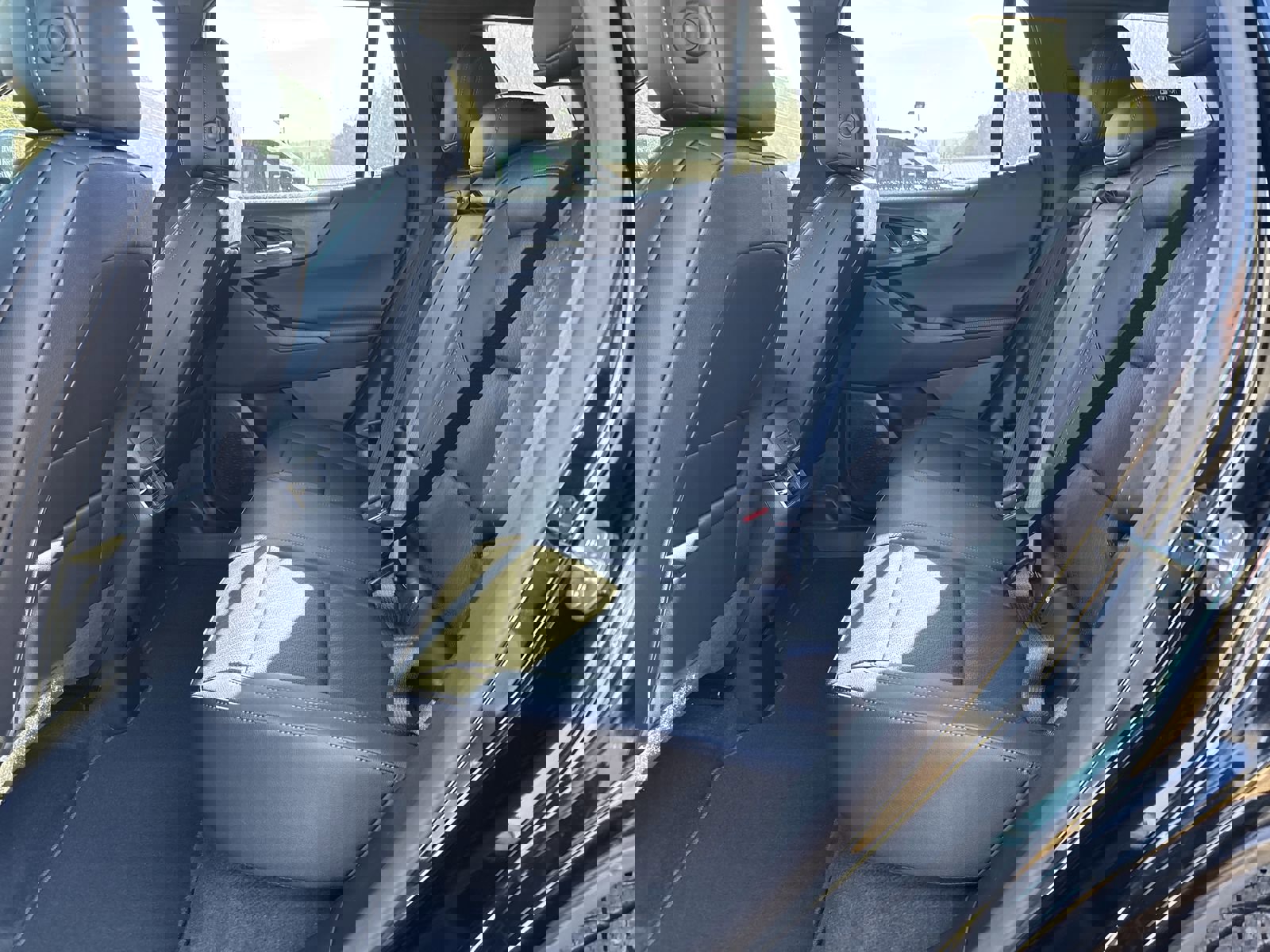 New 2026 Chevrolet Equinox LT image 24