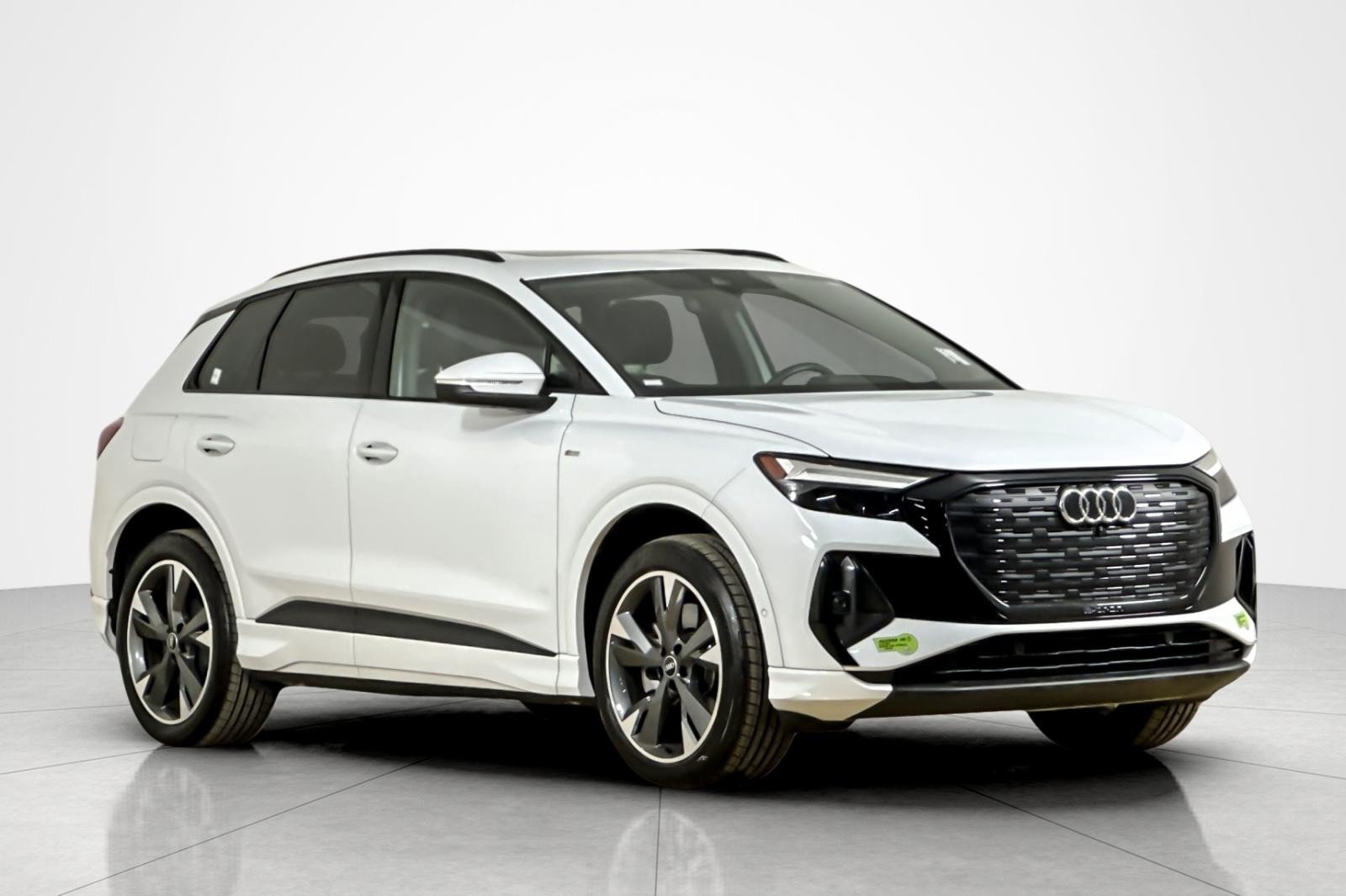Certified 2023 Audi Q4 e-tron Premium Plus w/ Premium Plus AWD/4WD image 7