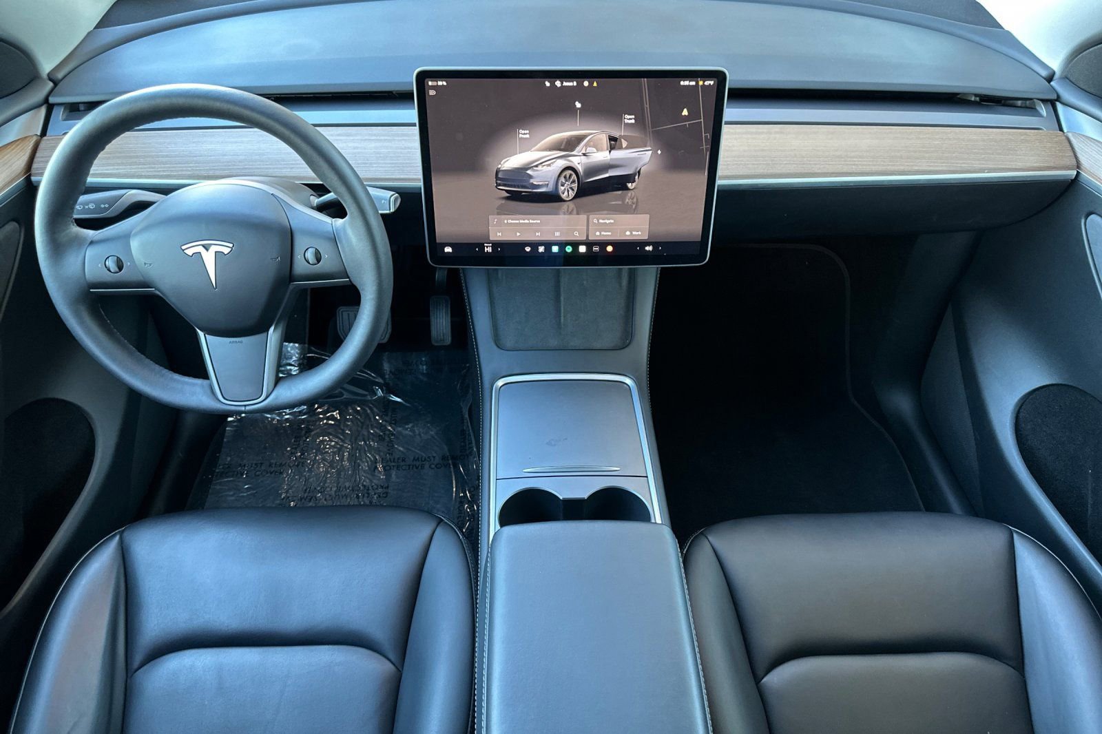 Used 2025 Tesla Model Y Long Range image 14