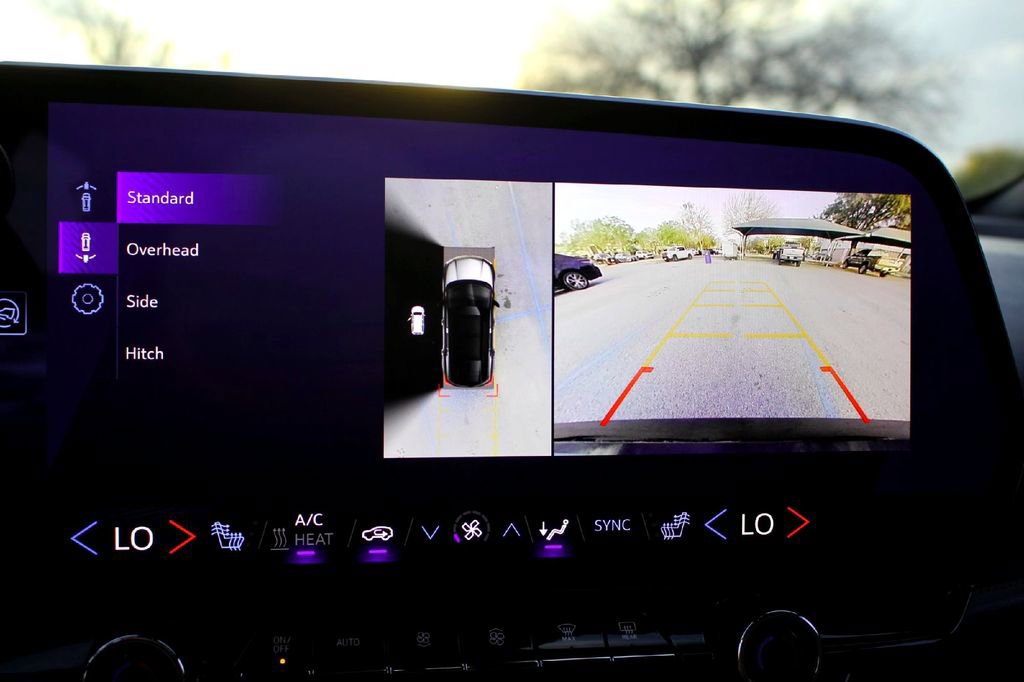 Used 2024 Chevrolet Blazer EV RS image 16