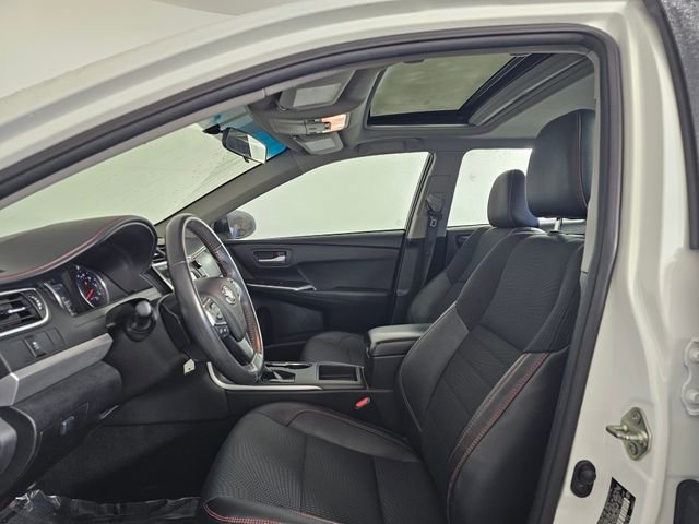 Used 2017 Toyota Camry SE image 24