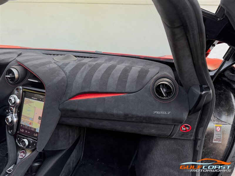 Used 2021 McLaren 765LT RWD image 31