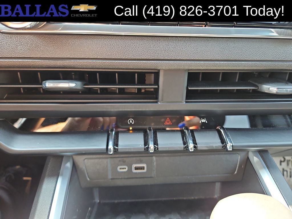 Certified 2024 Chevrolet Colorado Trail Boss w/ Advanced Trailering Package AWD/4WD image 19