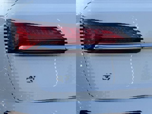 Used 2025 Audi Q7 3.0T Premium Plus image 6