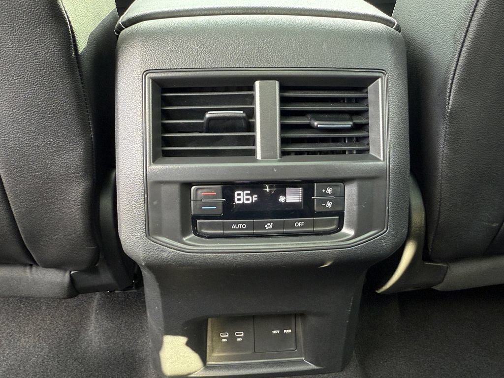 Used 2021 Volkswagen Atlas SE w/ Panoramic Sunroof Package FWD image 20