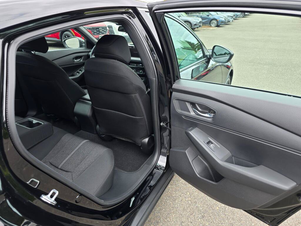 Used 2024 Honda Accord Sport image 13