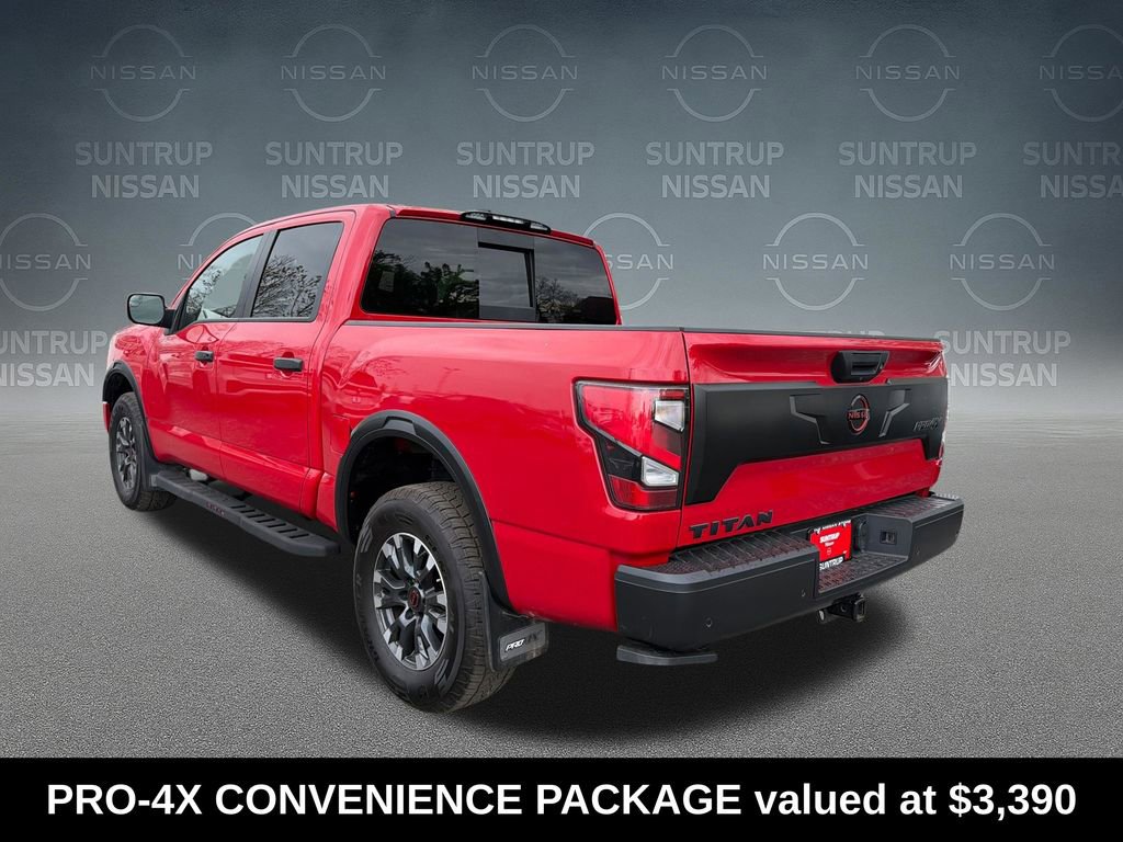 Used 2024 Nissan Titan PRO-4X w/ Pro-4x Convenience Package image 2