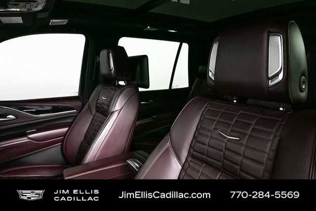 Used 2023 Cadillac Escalade Sport Platinum image 6