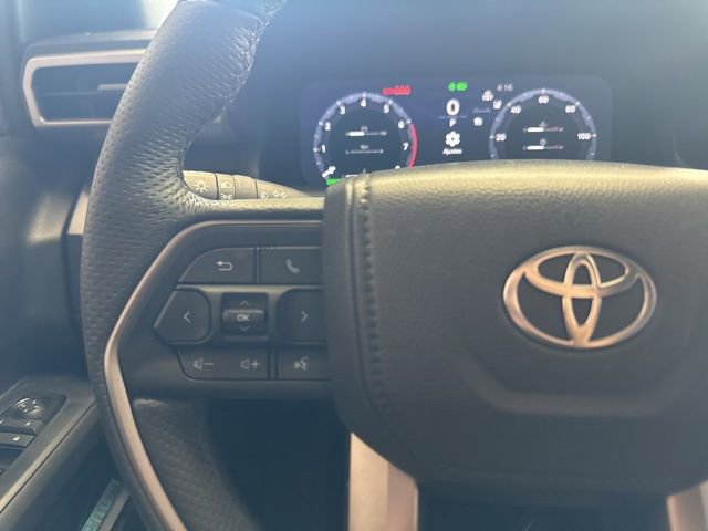 Certified 2025 Toyota Tacoma TRD Off-Road image 14