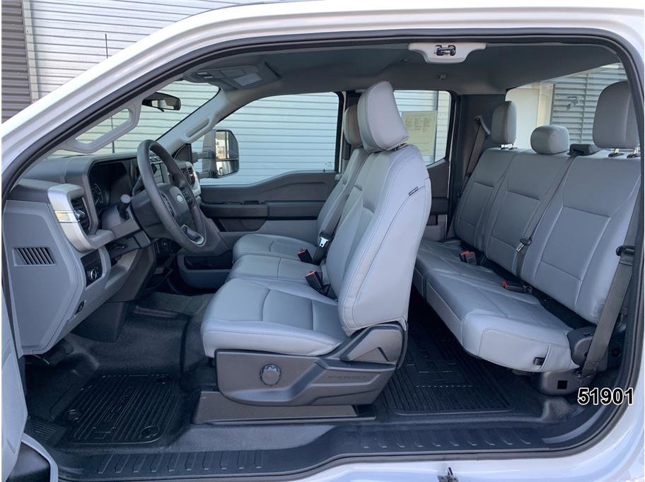 Used 2024 Ford F350 XL w/ XL Driver Assist Package RWD image 24