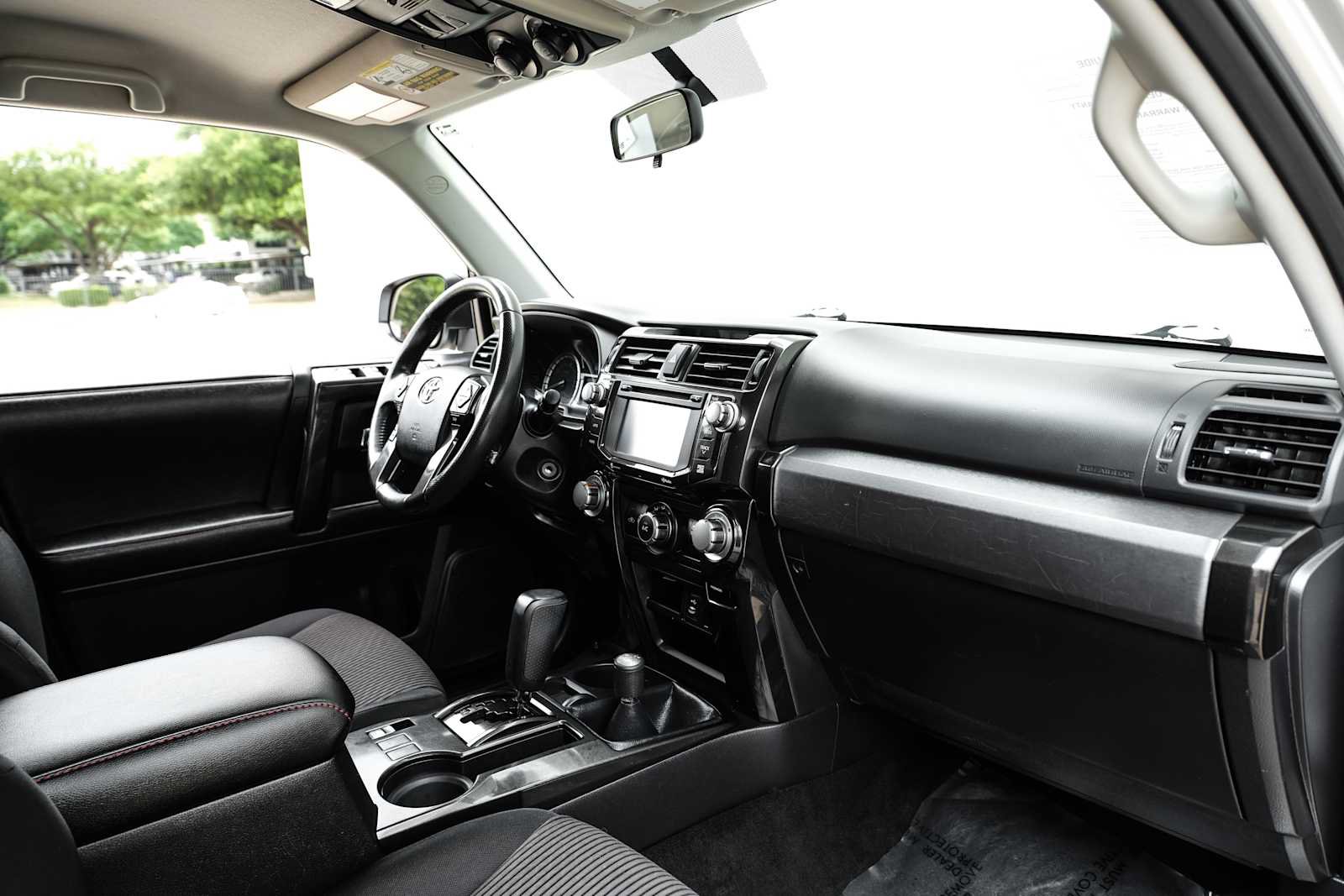 Used 2015 Toyota 4Runner Trail AWD/4WD image 14