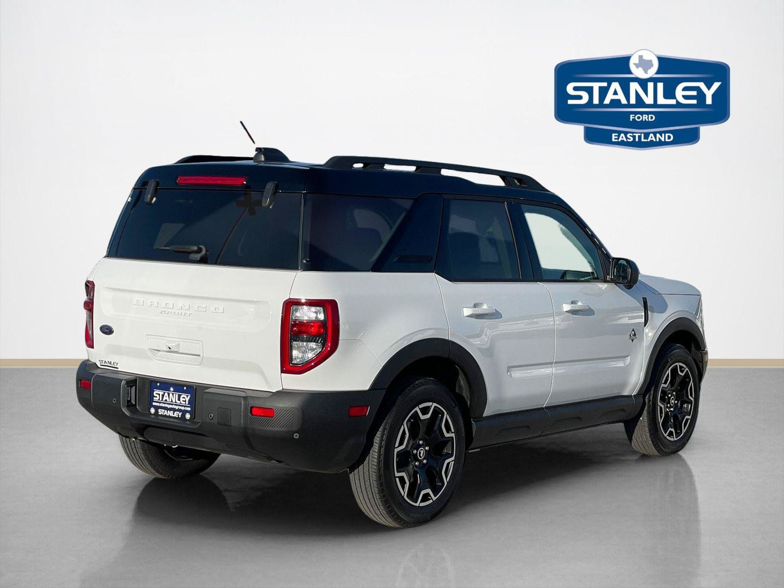 Used 2025 Ford Bronco Sport Outer Banks w/ Outer Banks Tech Package+ AWD/4WD image 8