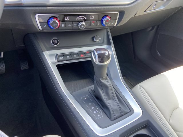 Used 2023 Audi Q3 2.0T Premium AWD/4WD image 22