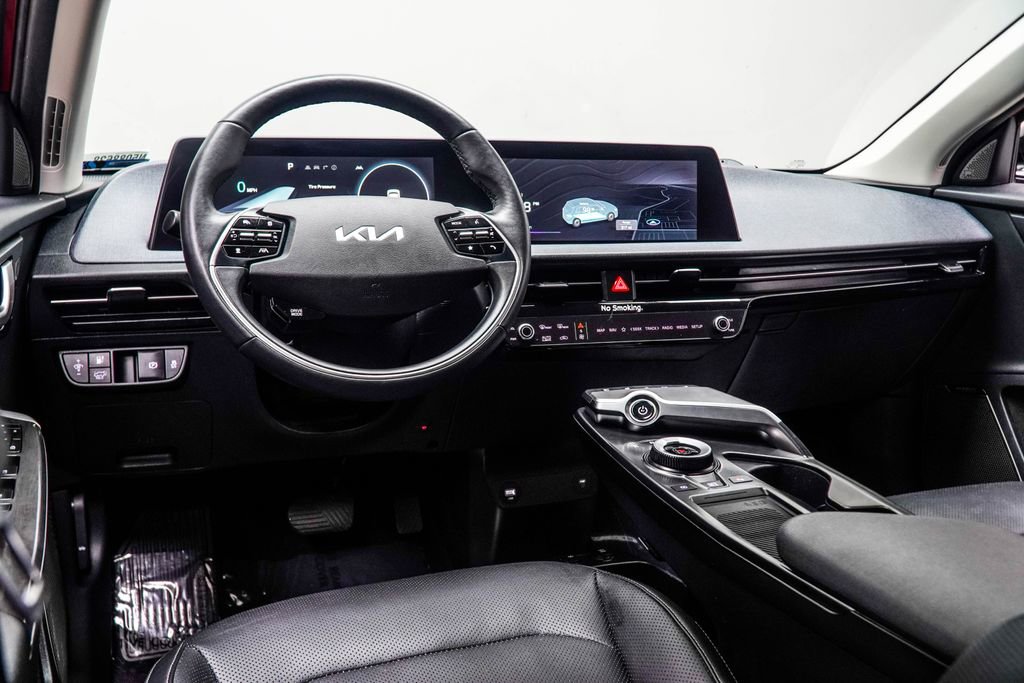 Used 2022 Kia EV6 Wind image 16