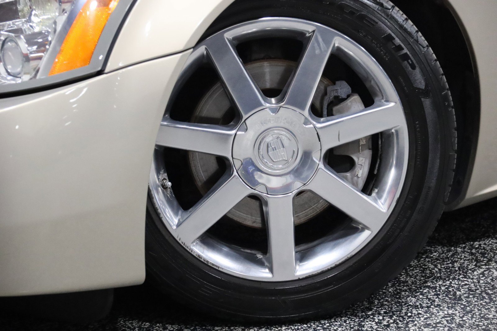 Used 2006 Cadillac XLR 2dr Convertible image 20