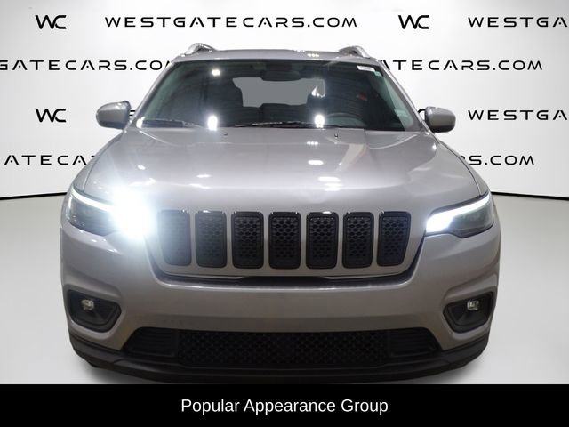 Used 2019 Jeep Cherokee Latitude w/ Popular Appearance Group image 4