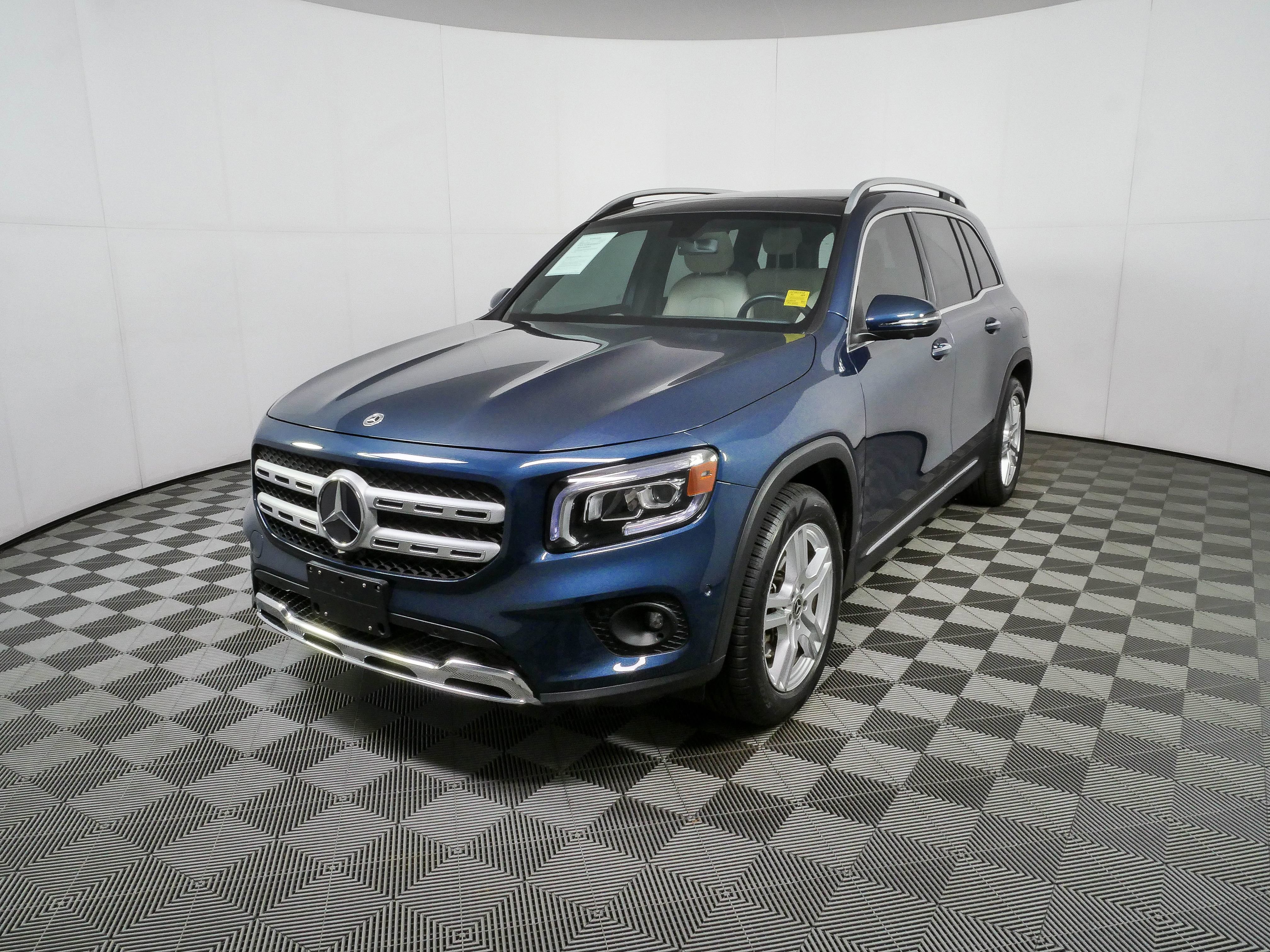 Used 2021 Mercedes-Benz GLB 250 4MATIC image 25
